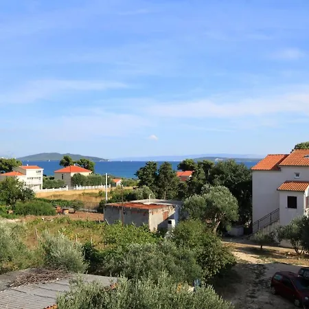 For Families With Children Kastel Stafilic, - 9211 Apartamento Kaštela