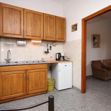 For Families With Children Kastel Stafilic, - 9211 Apartamento