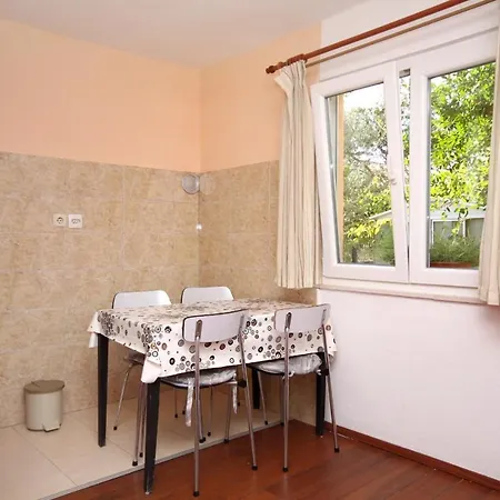 For Families With Children Kastel Stafilic, - 9211 Apartamento *