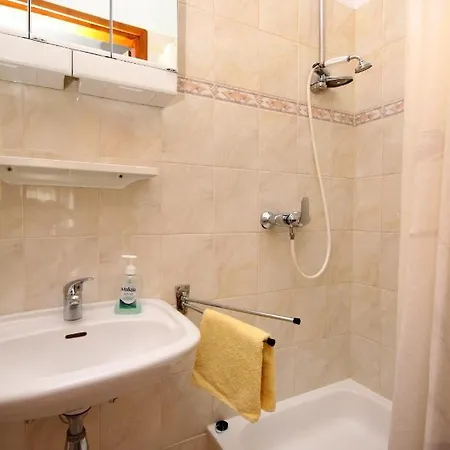 For Families With Children Kastel Stafilic, - 9211