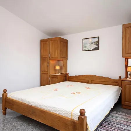 For Families With Children Kastel Stafilic, - 9211