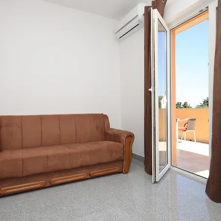 For Families With Children Kastel Stafilic, - 9211 Apartamento Kaštela